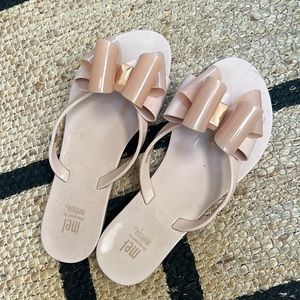 Mel by Melissa jelly bow flip flops